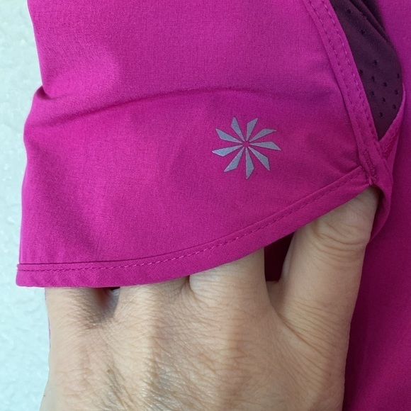 Athleta athletic shorts women’s large maroon pink EUC - Picture 3 of 5